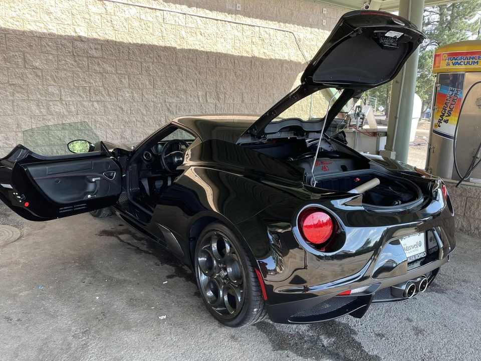 2018 Alfa Romeo 4C Coupe - Image 26 of 31