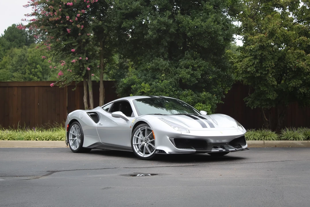 2020 Ferrari 488 Pista - Image 3 of 31