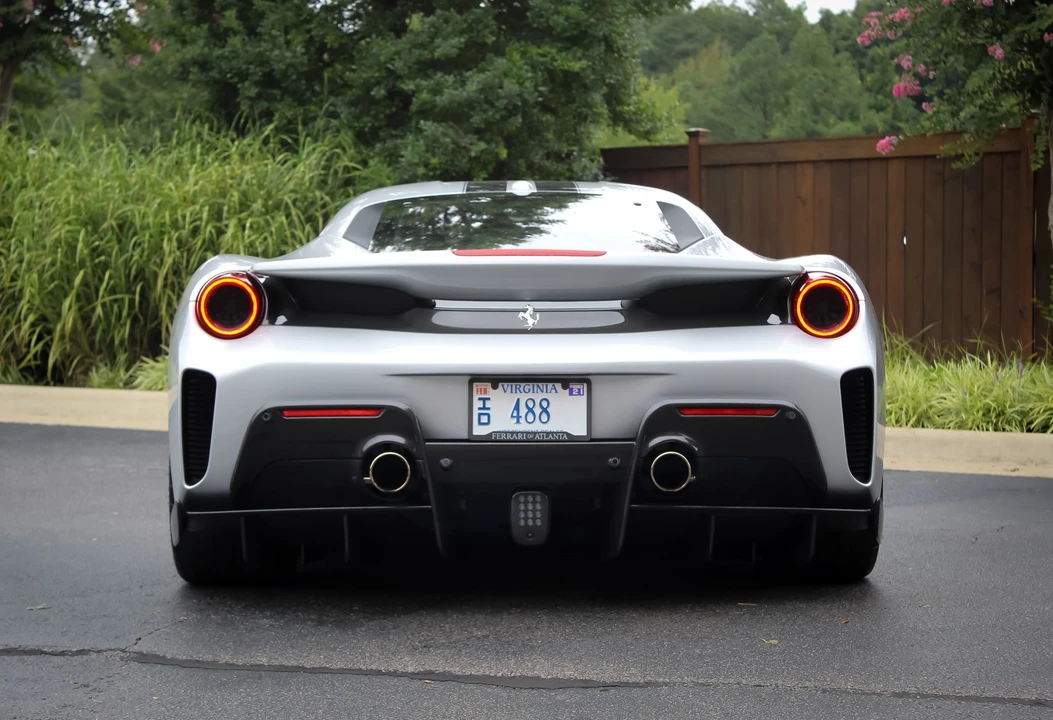 2020 Ferrari 488 Pista - Image 6 of 31