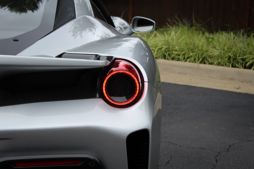2020 Ferrari 488 Pista - Image 27 of 31