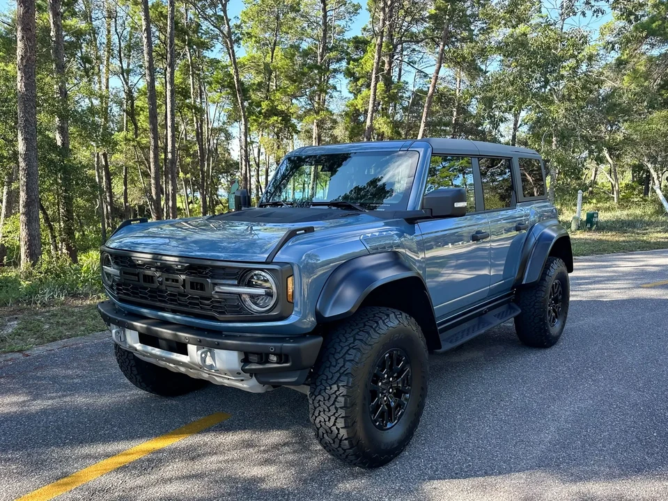 2023 Ford Bronco Raptor 6th Gen - Image 2 of 6