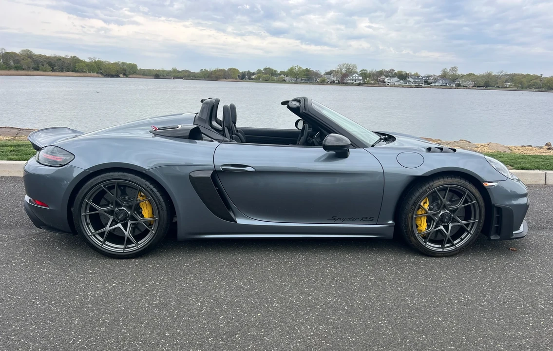 2024 Porsche 718 Boxster Spyder RS - Image 12 of 31
