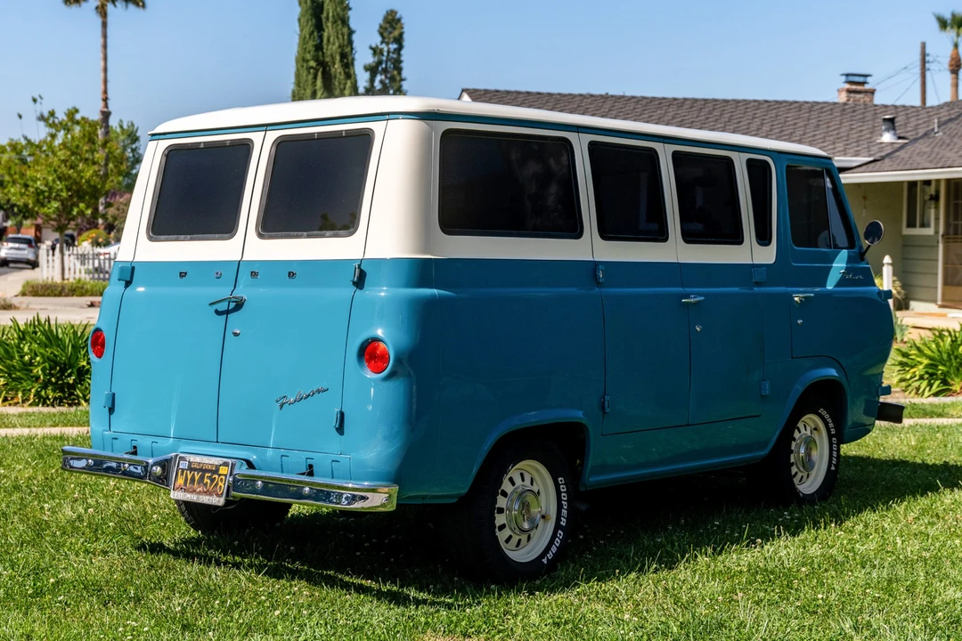 1964 Ford Econoline Van - Image 6 of 31