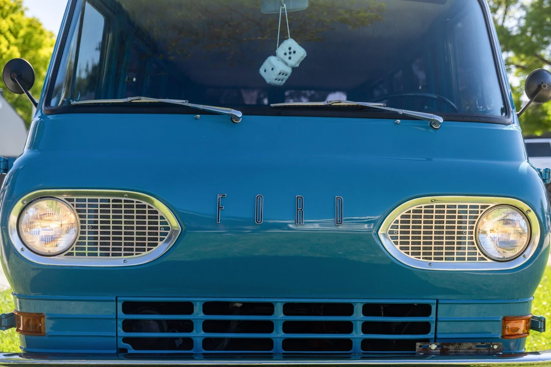 1964 Ford Econoline Van - Image 10 of 31