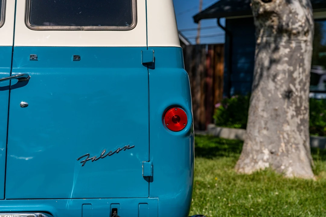 1964 Ford Econoline Van - Image 15 of 31
