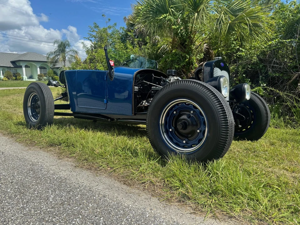 Ford Hot Rod - Image 13 of 31