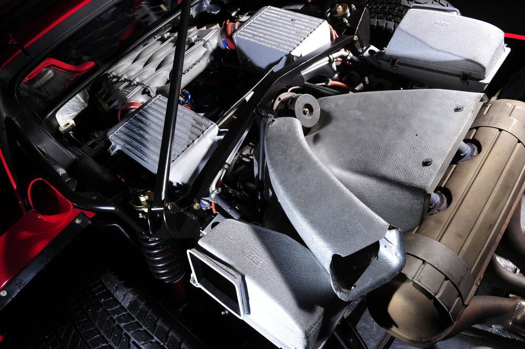 1990 Ferrari F40 - Image 8 of 9
