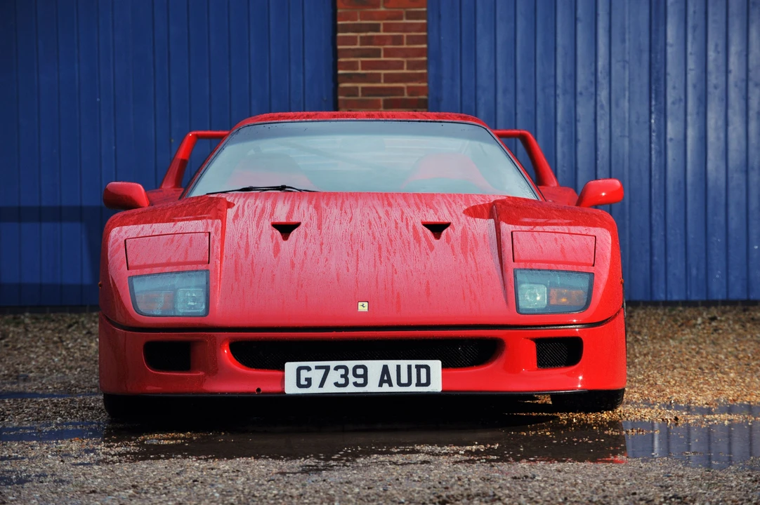 1990 Ferrari F40 - Image 2 of 9
