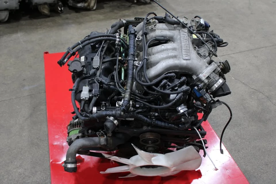 2000 Parts & Memorabilia Engines - Image 9 of 10