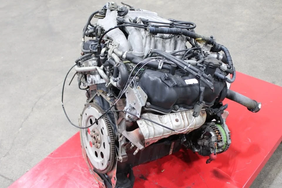 2000 Parts & Memorabilia Engines - Image 3 of 10