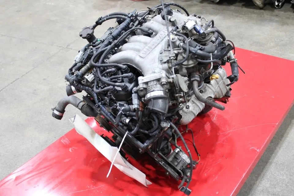 2000 Parts & Memorabilia Engines - Image 7 of 10