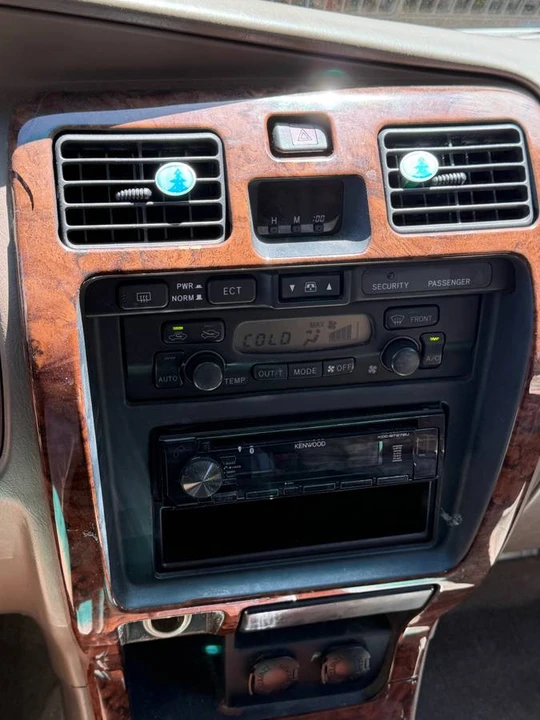 2002 Toyota 4Runner 3rd Gen - Image 6 of 7