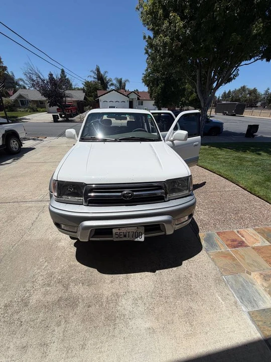 2002 Toyota 4Runner 3rd Gen - Image 3 of 7