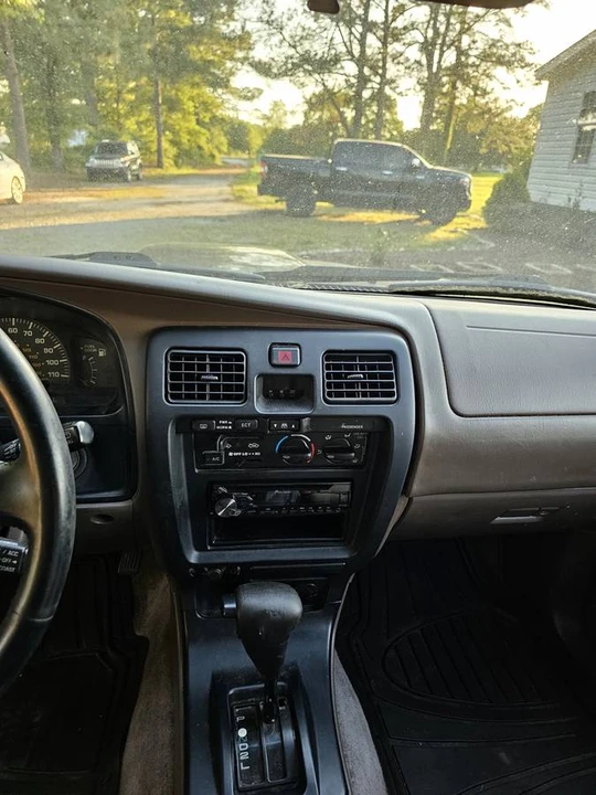 2000 Toyota 4Runner 3rd Gen - Image 8 of 17