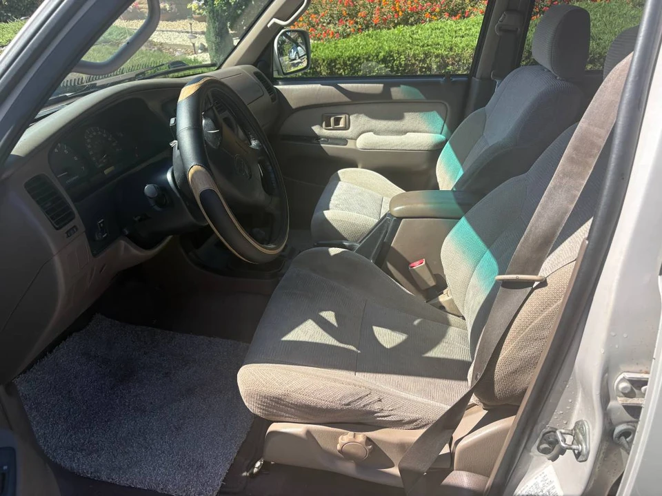 2000 Toyota 4Runner 3rd Gen - Image 3 of 8