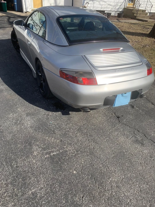 2000 Porsche 996 Carrera 4 - Image 4 of 18