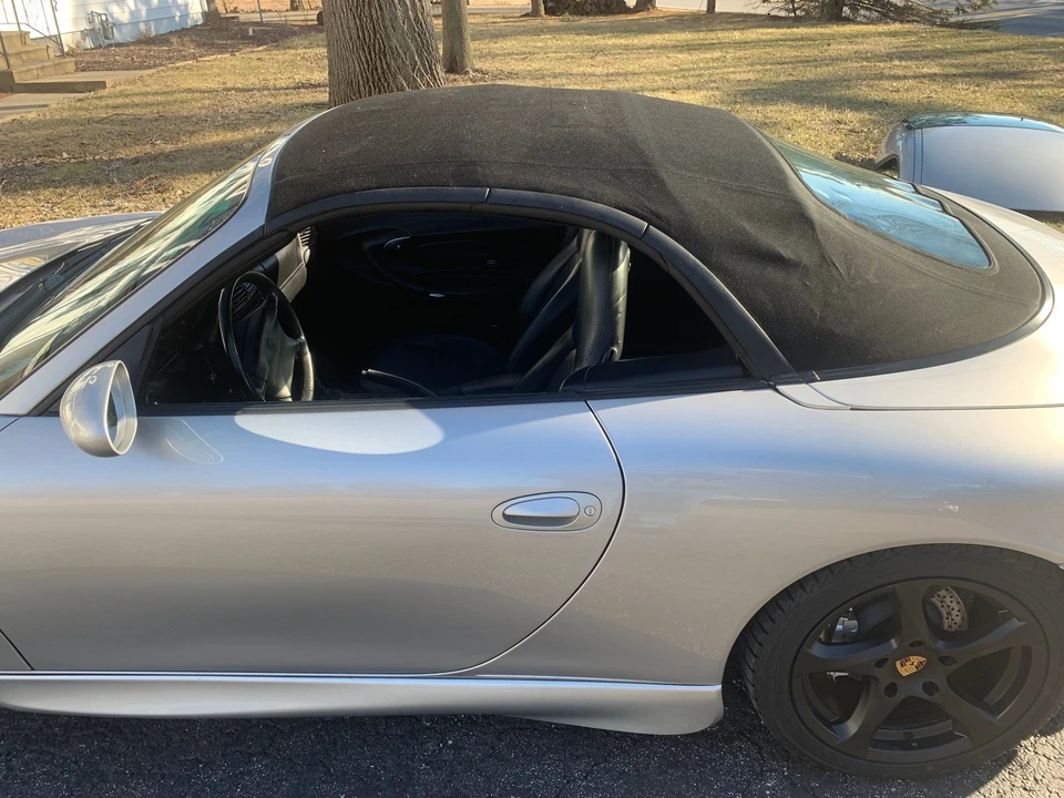 2000 Porsche 996 Carrera 4 - Image 9 of 18
