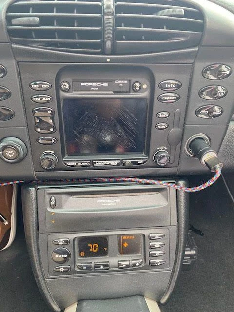 2000 Porsche 996 Carrera - Image 10 of 23