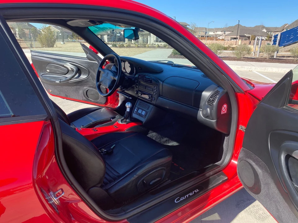 2000 Porsche 996 Carrera - Image 2 of 15