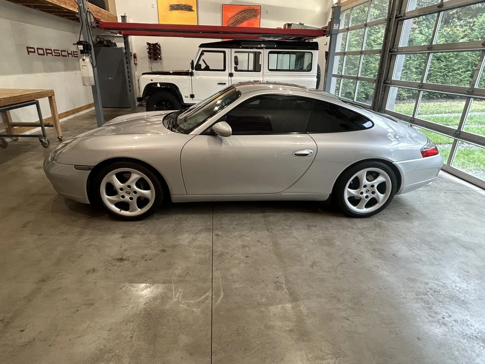2000 Porsche 996 Carrera - Image 2 of 19