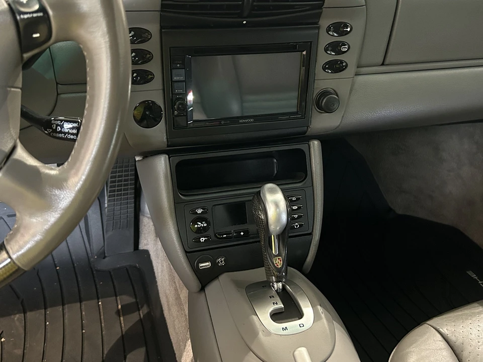 2000 Porsche 996 Carrera - Image 11 of 19