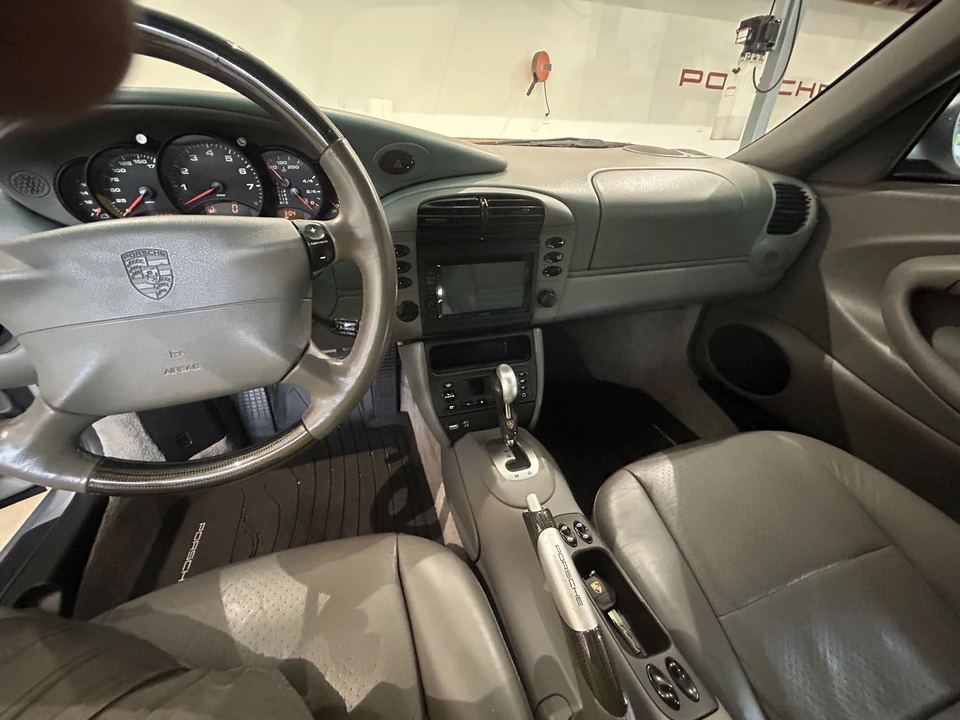 2000 Porsche 996 Carrera - Image 12 of 19