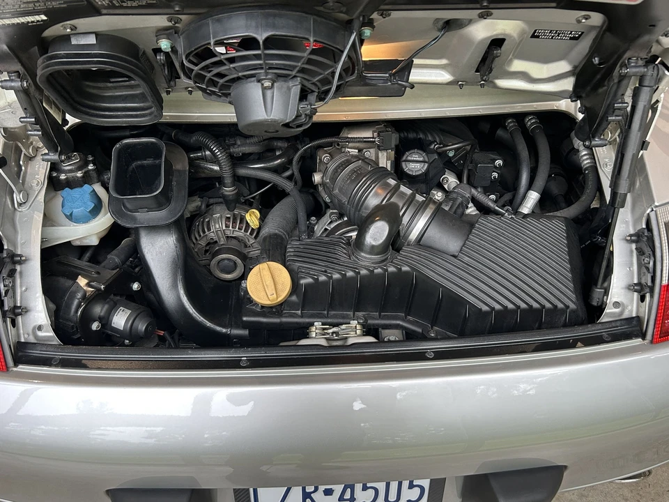 2000 Porsche 996 Carrera - Image 16 of 19