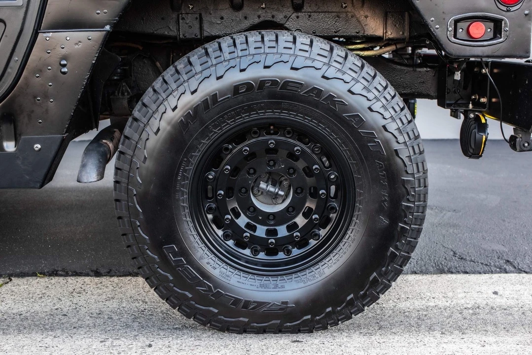 2000 AM General Hummer - Image 2 of 21