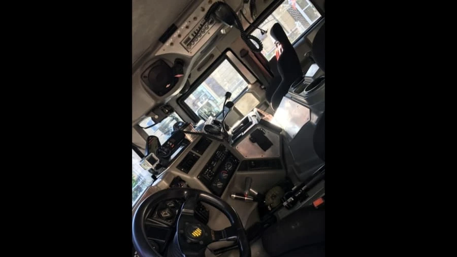 2000 AM General Hummer - Image 5 of 13