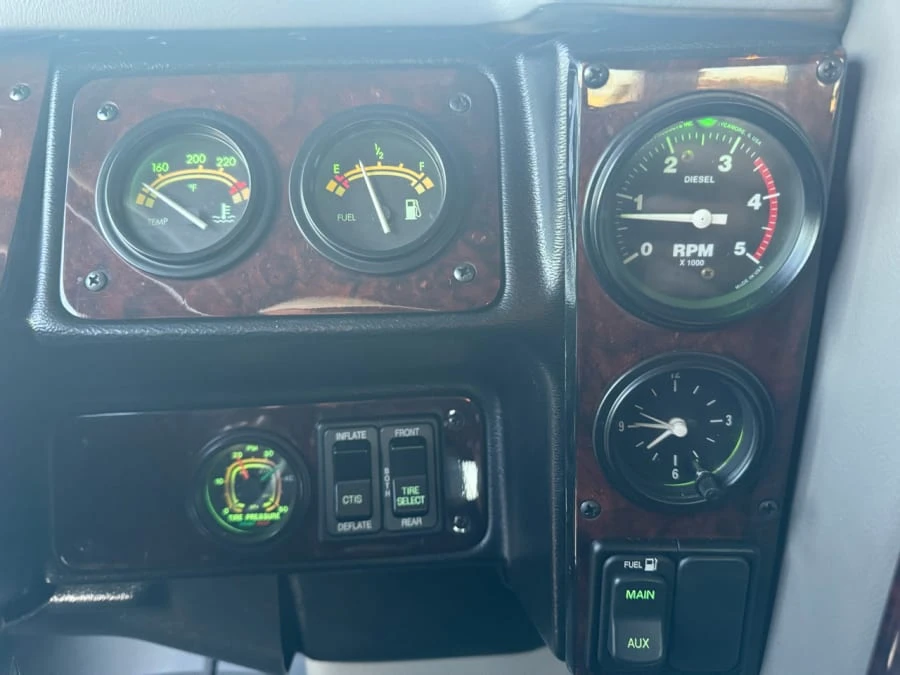 2000 AM General Hummer - Image 10 of 14