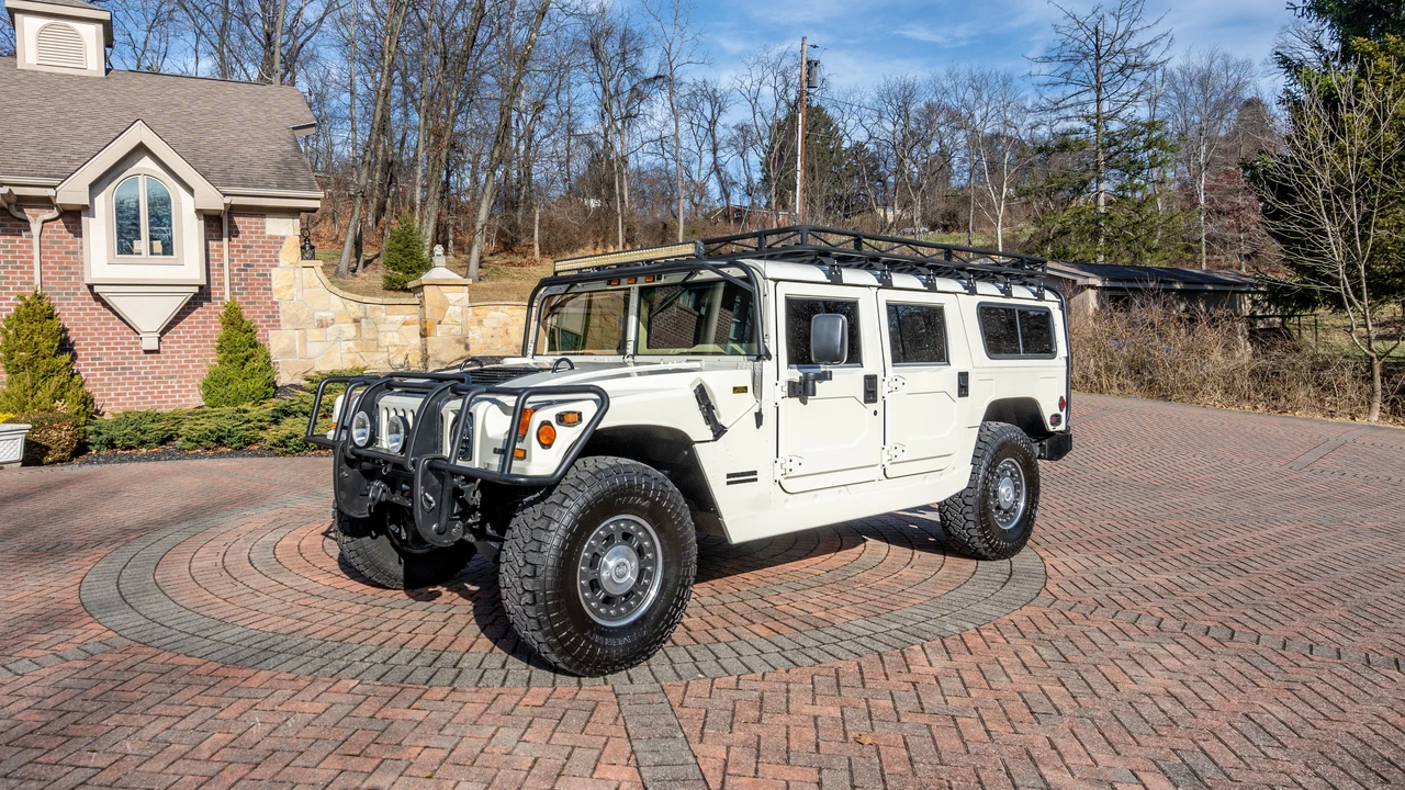 2000 AM General Hummer - Image 2 of 31