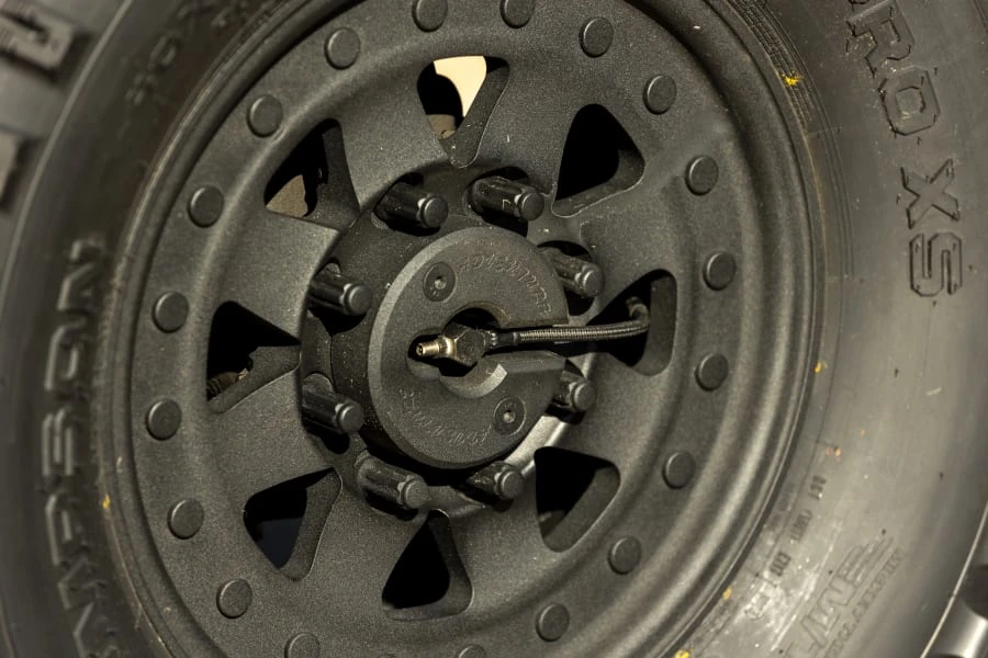 2000 AM General Hummer - Image 30 of 31