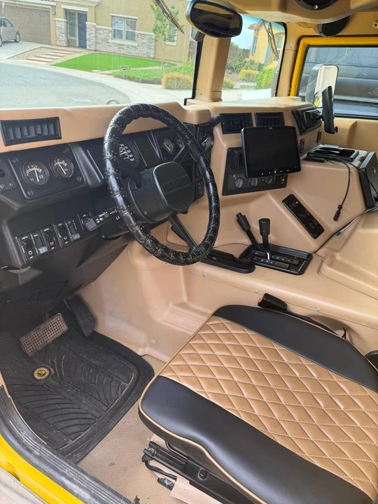 2000 AM General Hummer - Image 2 of 8