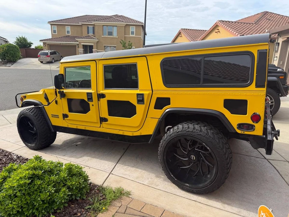 2000 AM General Hummer - Image 7 of 8