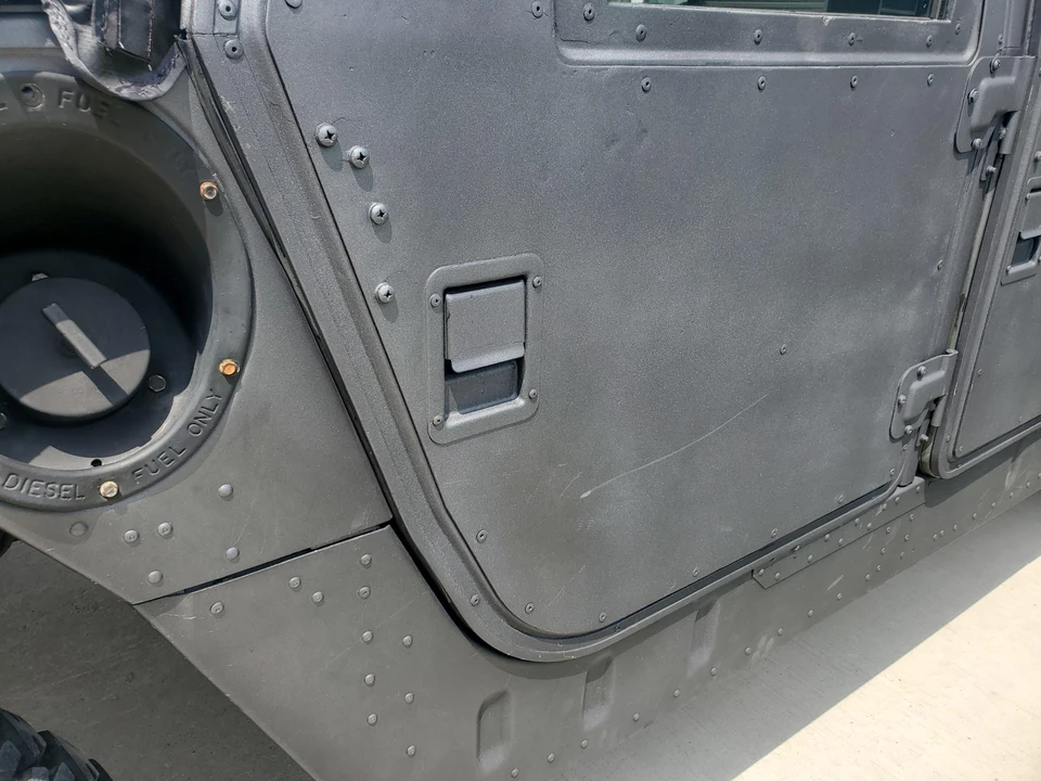 2000 AM General Hummer - Image 28 of 31