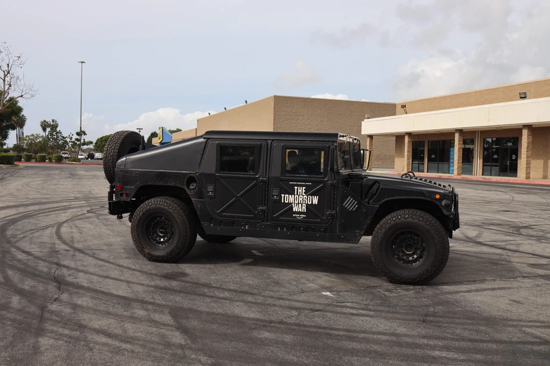 2000 Hummer HMMWV - Image 5 of 31
