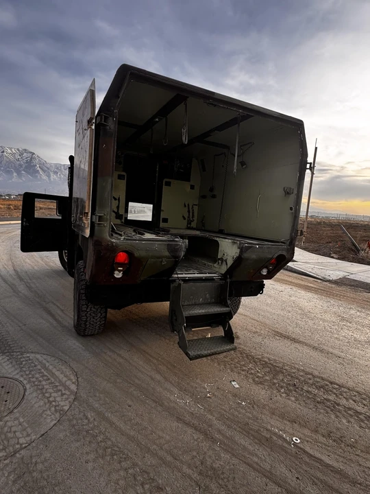 2000 Hummer HMMWV - Image 12 of 31