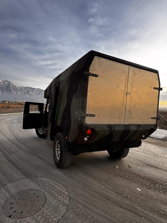 2000 Hummer HMMWV - Image 11 of 31
