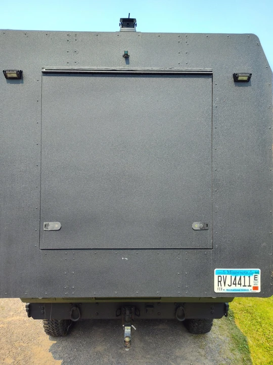 2000 Hummer HMMWV - Image 28 of 31