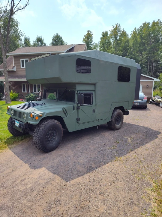 2000 Hummer HMMWV - Image 2 of 31