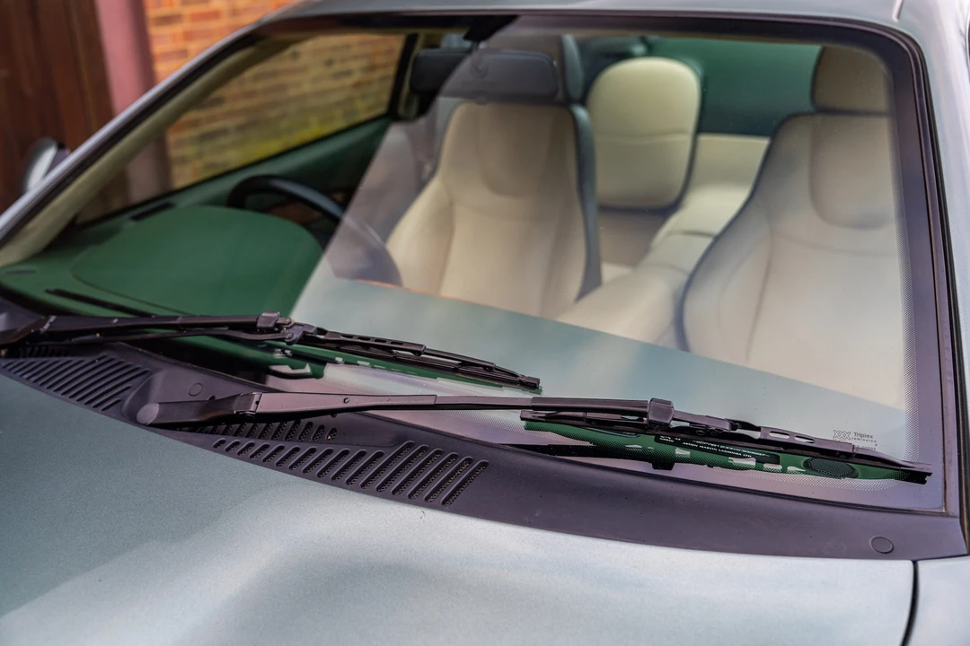2000 Aston Martin DB7 Vantage - Image 28 of 31