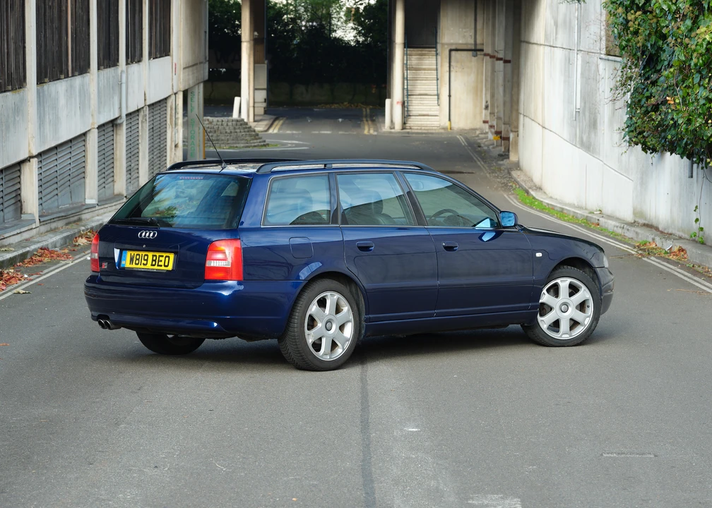 2000 Audi B5 S4 - Image 8 of 31