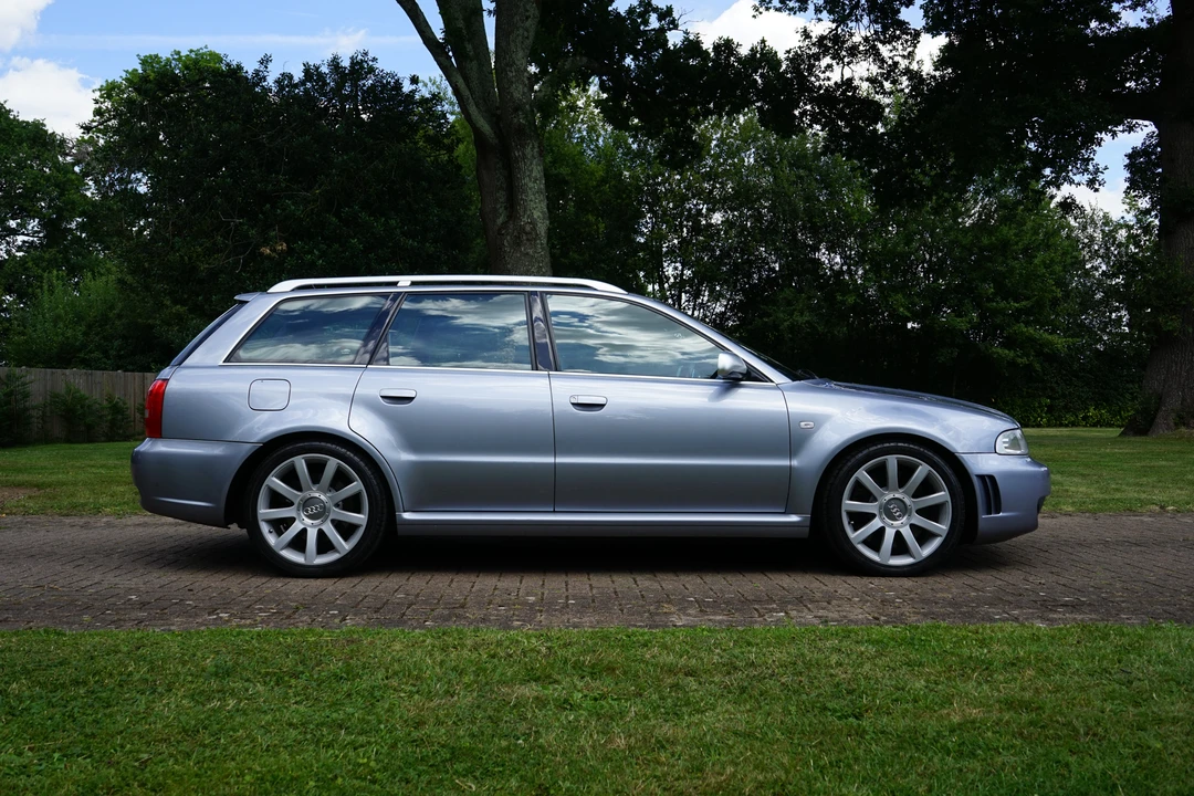 2000 Audi B5 RS4 Avant - Image 11 of 31