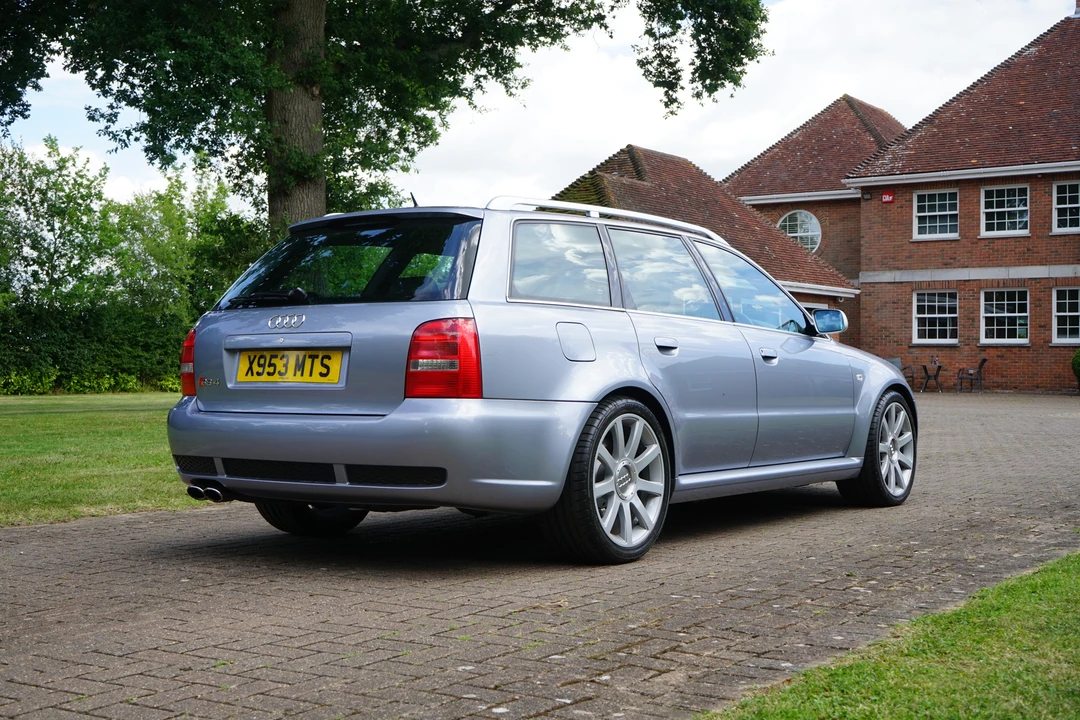 2000 Audi B5 RS4 Avant - Image 12 of 31