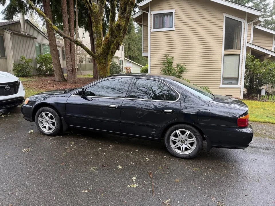 2000 Acura TL 2nd Gen - Image 3 of 12