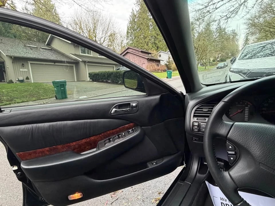 2000 Acura TL 2nd Gen - Image 9 of 12
