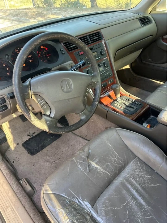 2000 Acura RL 1st Gen - Image 4 of 11