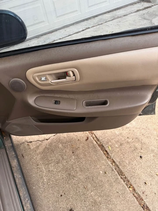 2000 Acura Integra 3rd Gen - Image 8 of 9