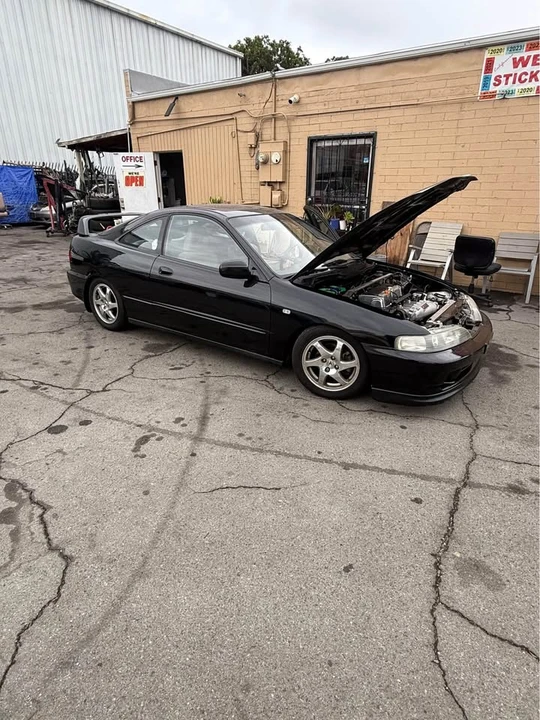 2000 Acura Integra 3rd Gen - Image 2 of 6