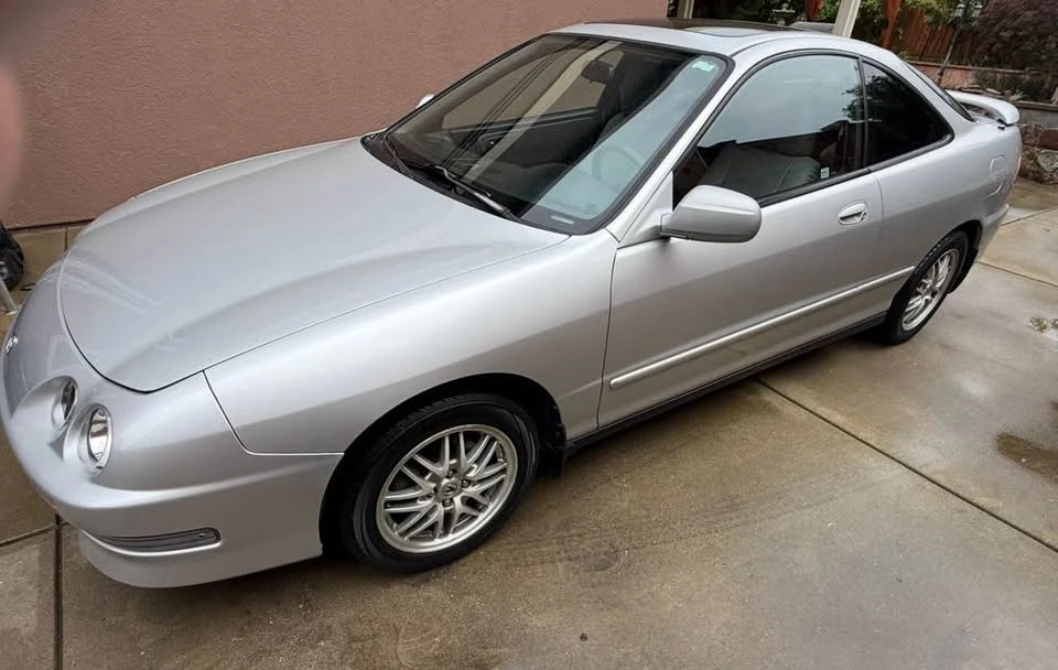 2000 Acura Integra 3rd Gen - Image 2 of 10